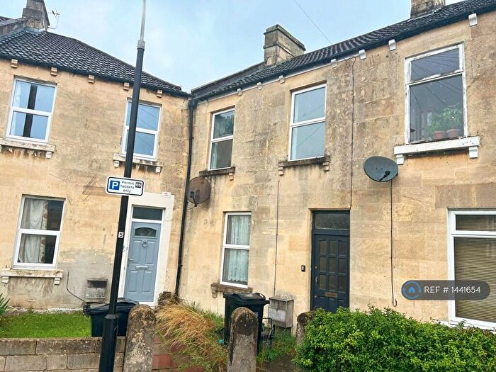 4 Bedroom Terraced House To Rent In Lorne Road, Bath, BA2