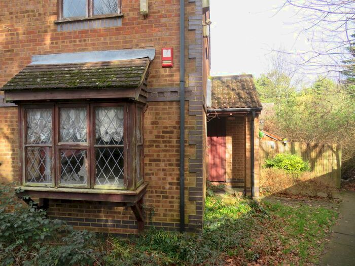 1 Bedroom Property For Sale In Malthouse Green, Luton, LU2