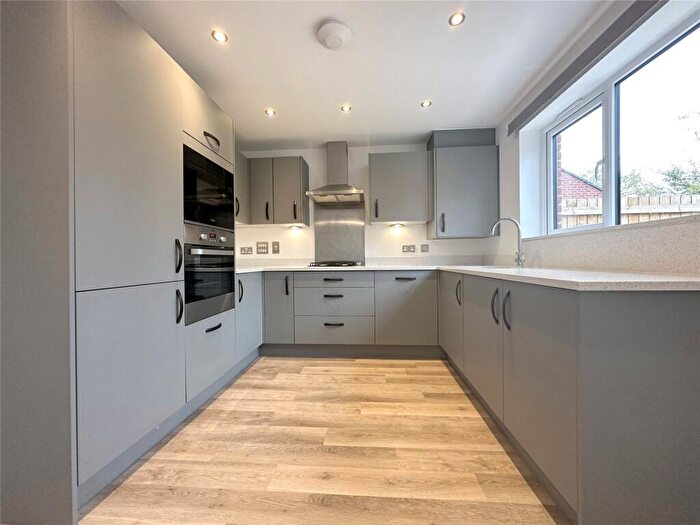 4 Bedroom Semi-Detached House To Rent In Topsham, Exeter, Devon, EX3