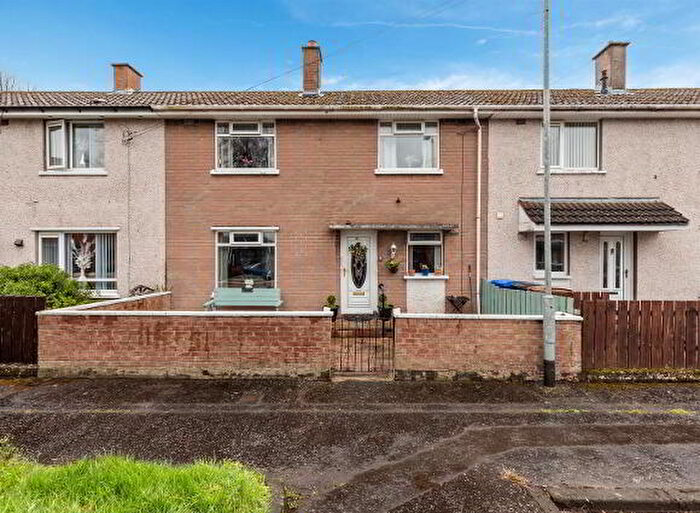 3 Bedroom Terrace House For Sale In Knocknagoney Park, Belfast, BT4