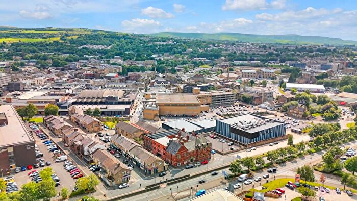 5 Bedroom Flat To Rent In Old County Court, Bankhouse Street, Burnley, BB11