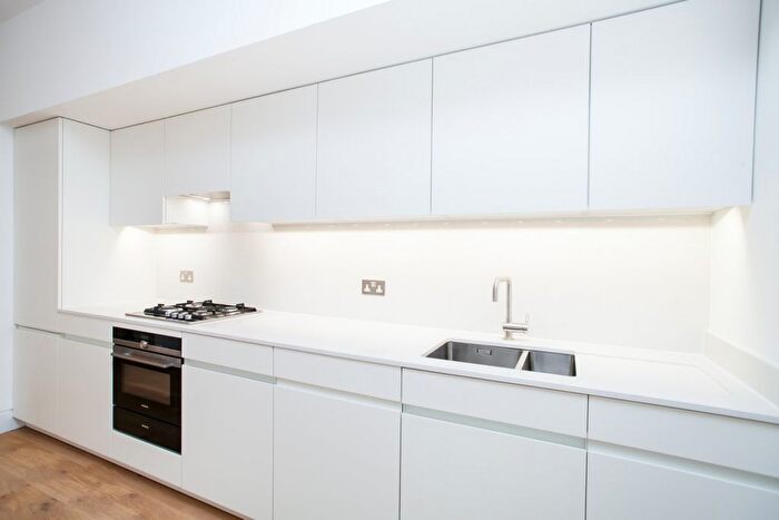 2 Bedroom Flat To Rent In Blandford Street, London, W1U