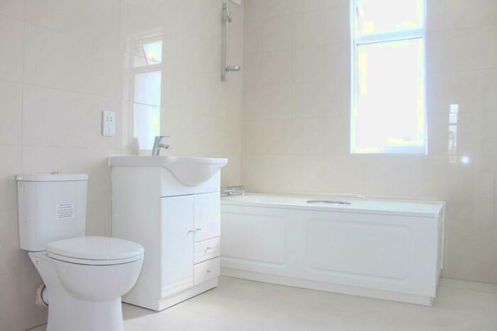 3 Bedroom Flat To Rent In College Hill Road, Harrow, HA3