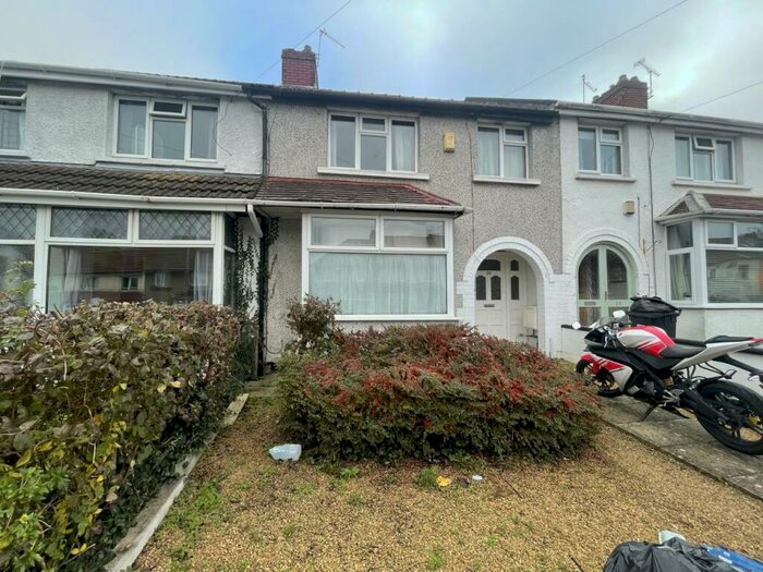 4 Bedroom Terraced House To Rent In Eighth Avenue, Filton, Bristol, BS7