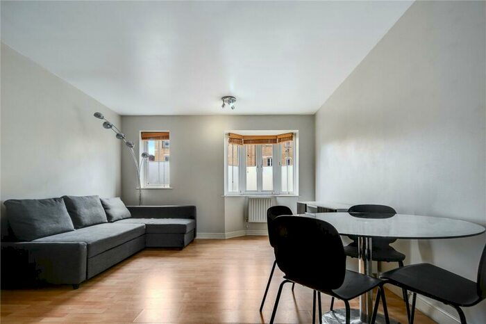 1 Bedroom Flat To Rent In Kelly Avenue, Peckham, London, SE15