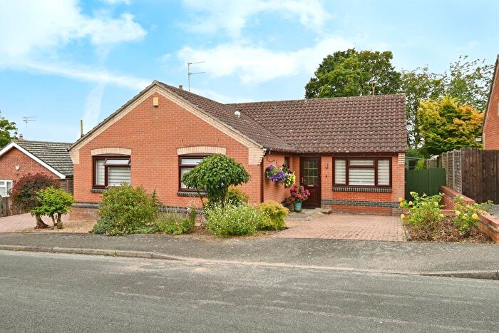 3 Bedroom Detached Bungalow For Sale In Crabtree Rise, Brockdish, Diss, IP21