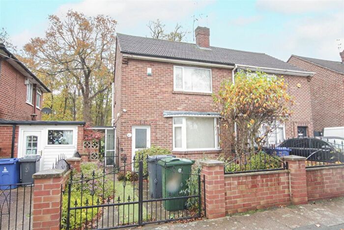2 Bedroom Semi Detached House For Sale In Elmham Road, Doncaster, DN4