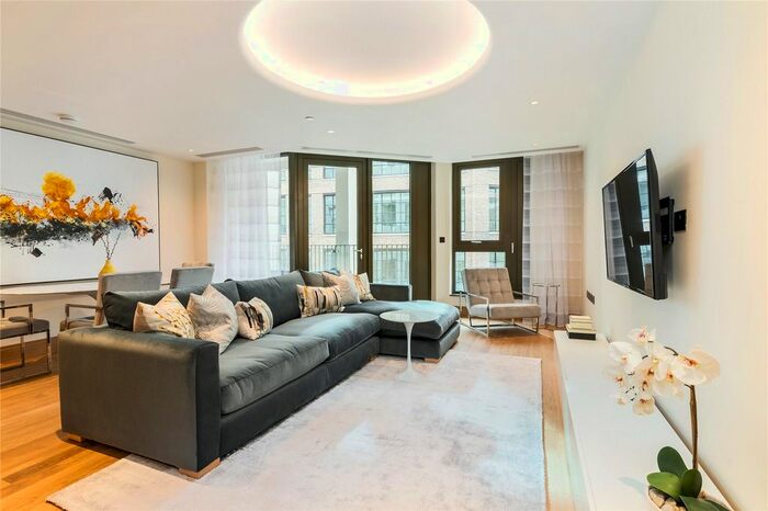 3 Bedroom Flat To Rent In Cleland House, John Islip Street, Westminster, London, SW1P