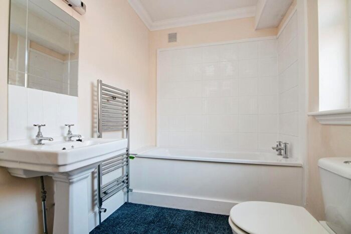 3 Bedroom Terraced House For Sale In Jakeman Road, Birmingham, West Midlands, B12
