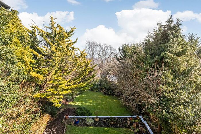 4 Bedroom Detached House For Sale In Pampisford Road, Purley, CR8