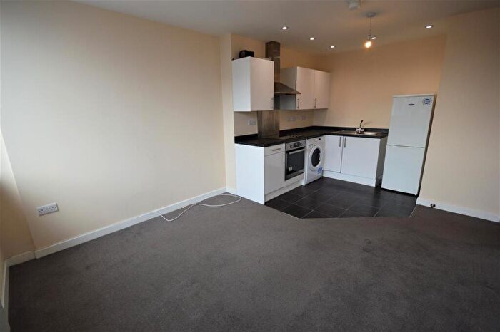1 Bedroom Flat To Rent In Burleys Way, Leicester, LE1