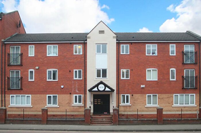 2 Bedroom Apartment To Rent In Chorlton Road, Hulme, Manchester, M15