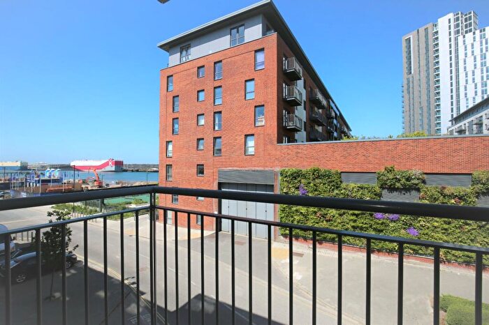 1 Bedroom Flat To Rent In John Thornycroft Road, Southampton, Hampshire, SO19