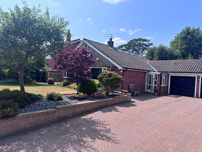 3 Bedroom Semi-Detached House For Sale In Walkers Lane, Tarporley, CW6