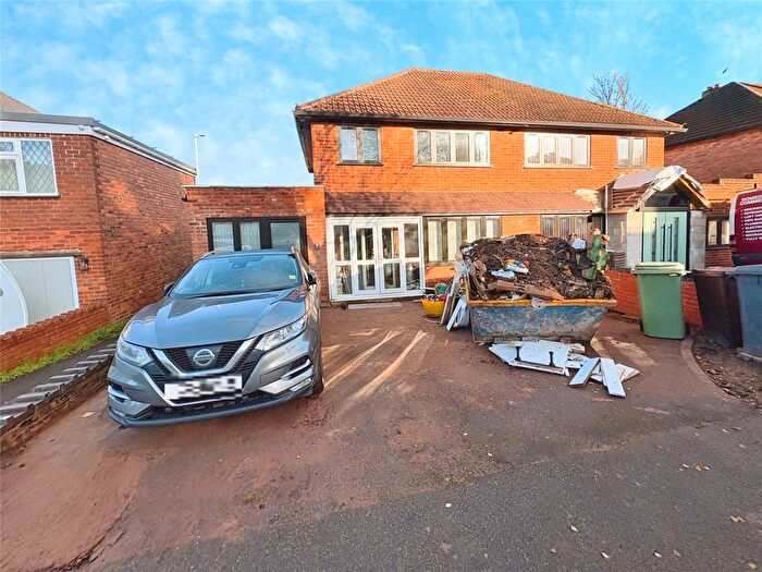 3 Bedroom Semi Detached House To Rent In Brenton Road, Wolverhampton, West Midlands, WV4