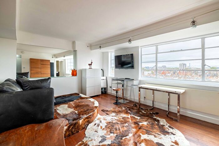 Studio To Rent In Sloane Avenue Mansions, Sloane Avenue, Kensington And Chelsea, London, SW3