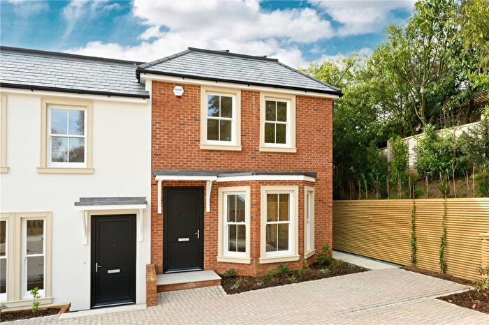 3 Bedroom Semi Detached House For Sale In Twinoaks, Cobham, KT11