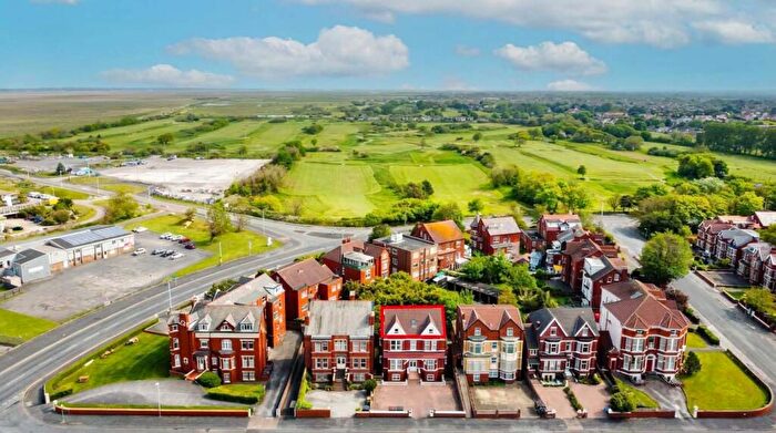 2 Bedroom Flat For Sale In Leyland Road, Southport, PR9