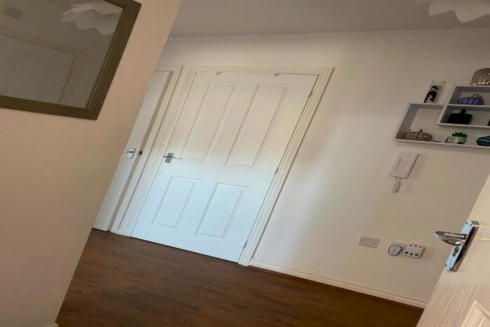 2 Bedroom Flat To Rent In Copia Crescent, Leighton Buzzard, LU7