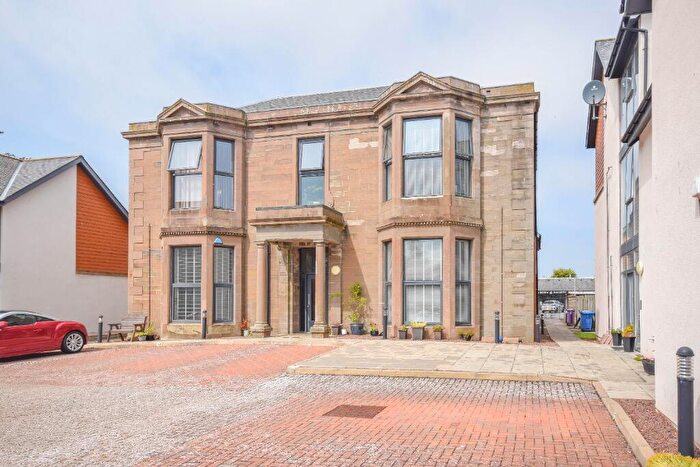 2 Bedroom Flat To Rent In Viewfield Court, Arbroath, Angus, DD11