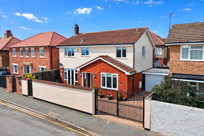 4 Bedroom Detached House For Sale In Dee Lane, West Kirby, Wirral, Merseyside, CH48