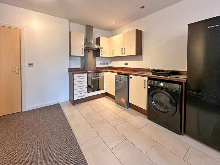 1 Bedroom Flat To Rent In Flat St. Marys Chambers, St. Marys Gate, Derby, Derbyshire, DE1