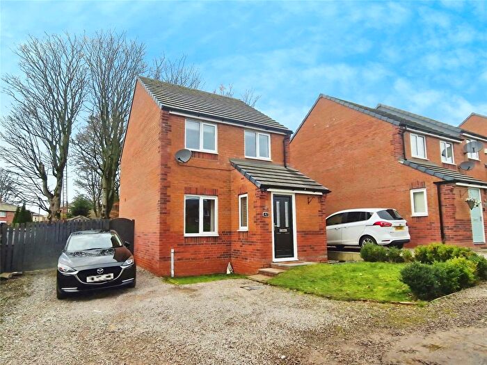 3 Bedroom Detached House For Sale In Blindsill Road, Farnworth, Bolton, BL4