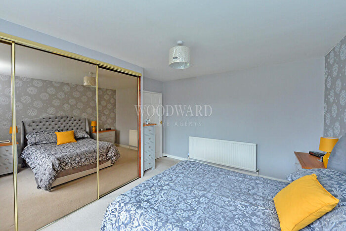 3 Bedroom Detached House For Sale In Lyncroft Avenue, Ripley, DE5