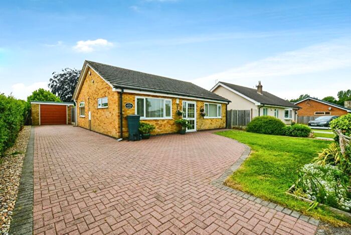 2 Bedroom Detached Bungalow For Sale In Wainfleet Road, Irby-In-The-Marsh, Skegness, PE24