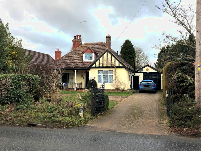 2 Bedroom Semi-Detached Bungalow To Rent In Playford Road, Rushmere St. Andrew, Ipswich IP4