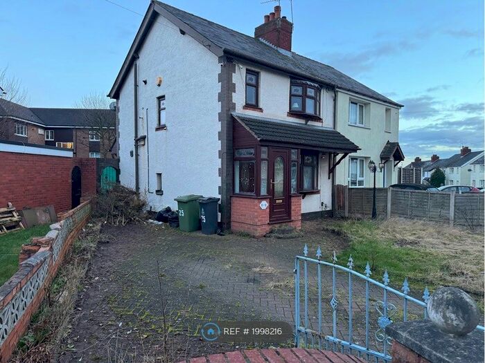 3 Bedroom Semi-Detached House To Rent In Parkes Street, Willenhall, WV13