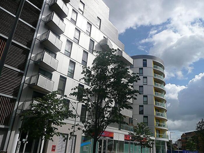 2 Bedroom Apartment To Rent In Halcyon, Chatham Place, Reading, RG1