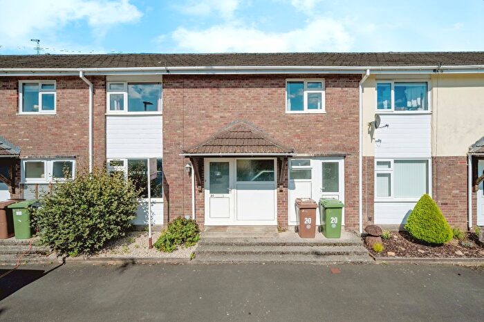 3 Bedroom Terraced House For Sale In Fraser Road, Tamerton Foliot, Plymouth, Devon, PL5