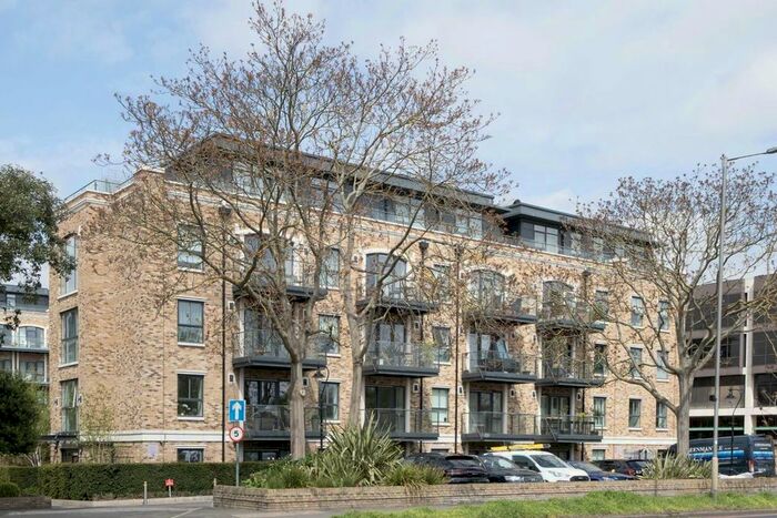 1 Bedroom Flat To Rent In Palladian Gardens, London, W4