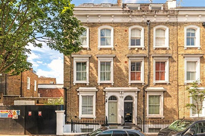 2 Bedroom Flat For Sale In Ifield Road, London, SW10