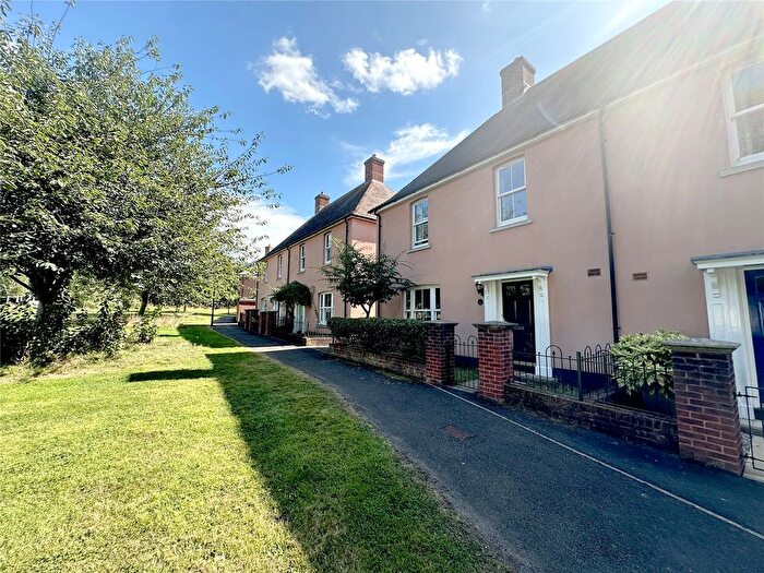 3 Bedroom Semi-Detached House To Rent In Mansell Copse Walk, Exeter, EX2