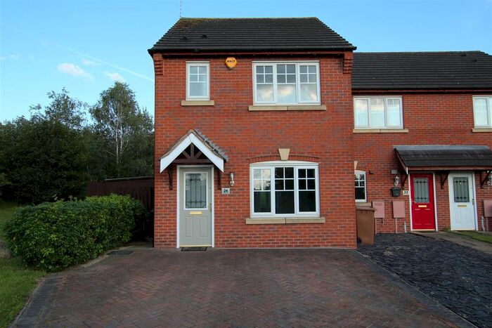 3 Bedroom Semi-Detached House To Rent In Knowles View, Swadlincote, DE11