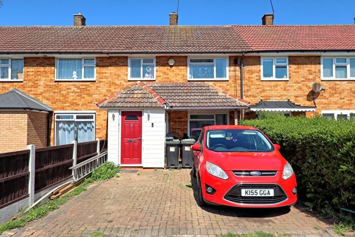 3 Bedroom Terraced House For Sale In Little Bentley, Basildon, Essex, SS14