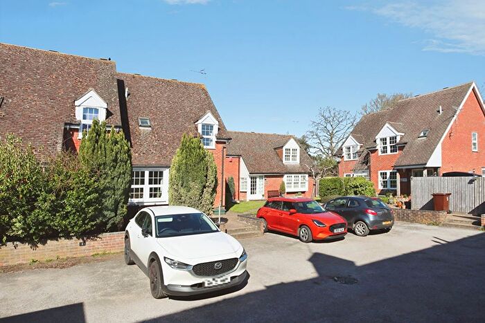 3 Bedroom Semi Detached House For Sale In Leeds House Mews, Maidstone Road, Hadlow, Tonbridge, TN11