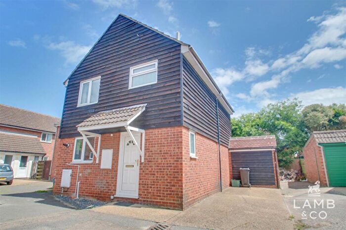 4 Bedroom Detached House To Rent In Wistaria Place, Clacton-On-Sea, CO16