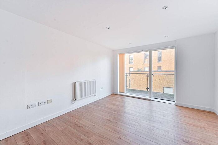 1 Bedroom Flat To Rent In Conington Road, Lewisham, London, SE13