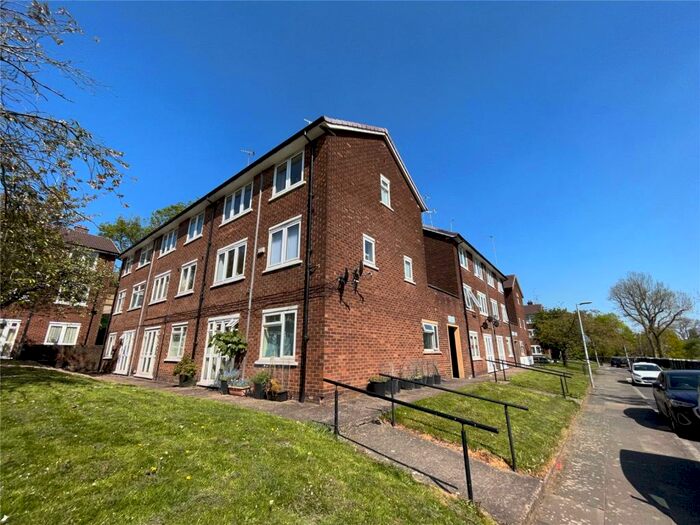 2 Bedroom Apartment To Rent In Seedley Terrace, Salford, Greater Manchester, M6