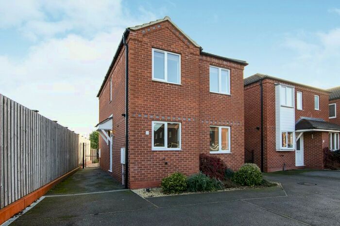 3 Bedroom Property To Rent In Hoselett Field Road, Long Eaton, NG10