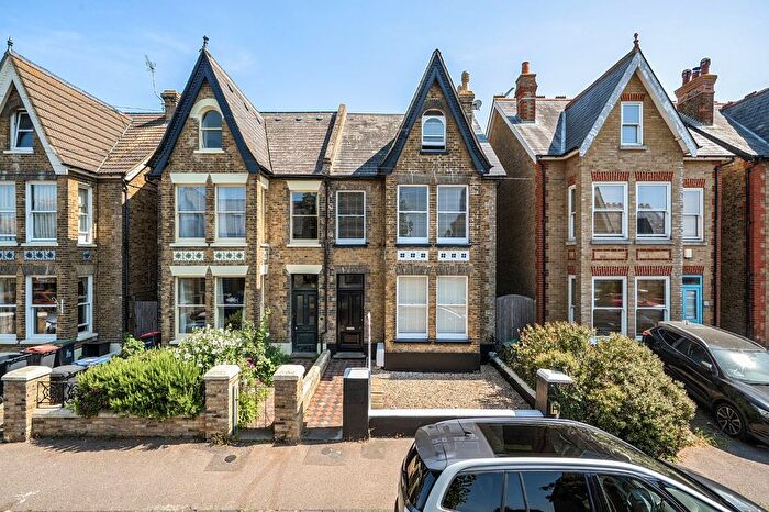 2 Bedroom Maisonette For Sale In Beacon Road, Herne Bay, CT6