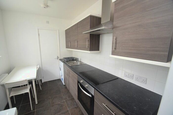 5 Bedroom Terraced House To Rent In Trevethan Road, Falmouth TR11