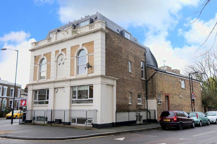 2 Bedroom Flat To Rent In Bird In Bush Road, London, SE15