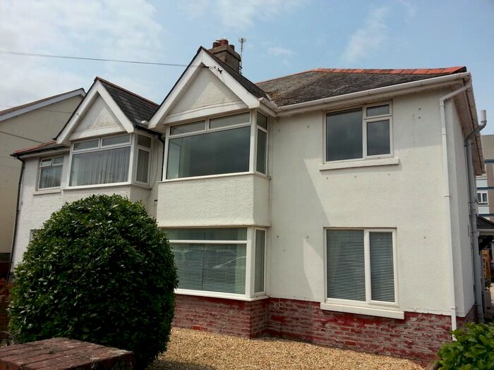 2 Bedroom Flat To Rent In Eugene Road, Paignton, TQ3