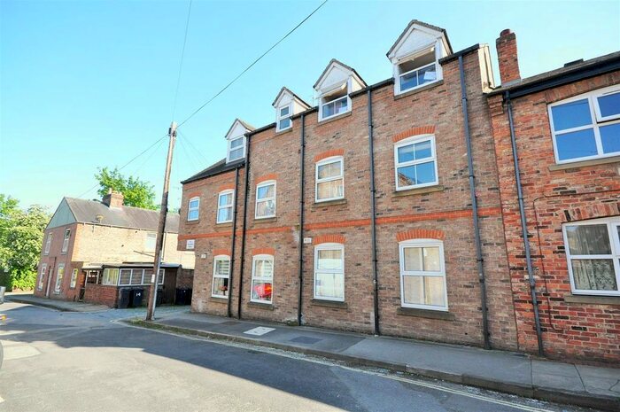 2 Bedroom Flat To Rent In Woodyard Mews, Vine Street, York, YO23