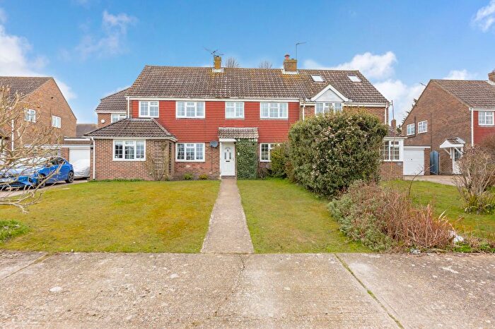 3 Bedroom Terraced House For Sale In Oakmede Way, Ringmer, BN8