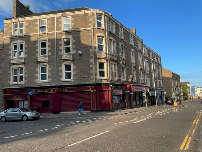 2 Bedroom Flat To Rent In Blackness Road, Dundee, DD1